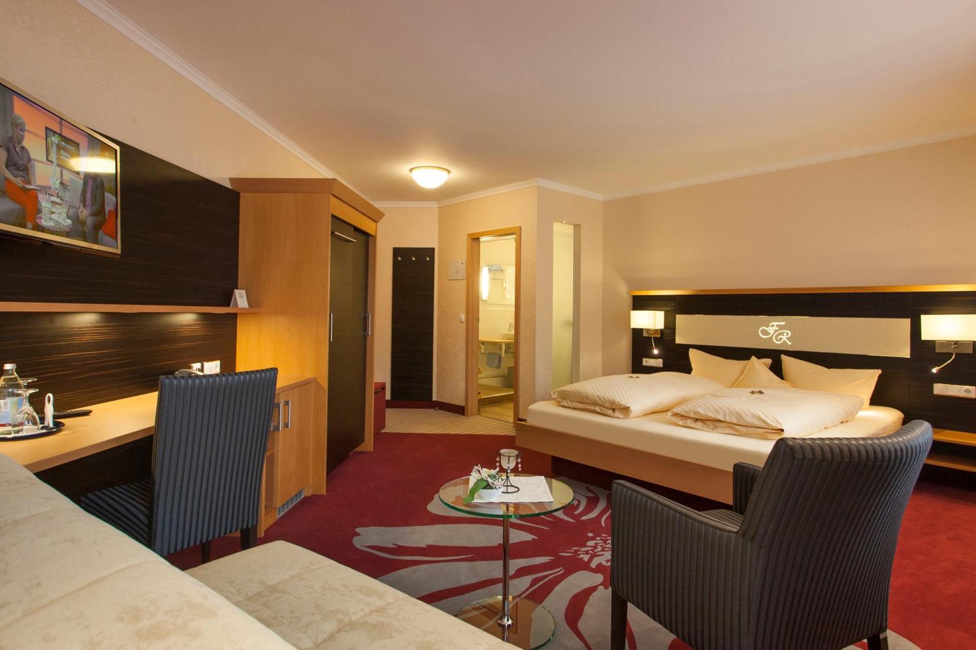 Forellenhof Roessle Hotel & Restaurant Lichtenstein  Dış mekan fotoğraf