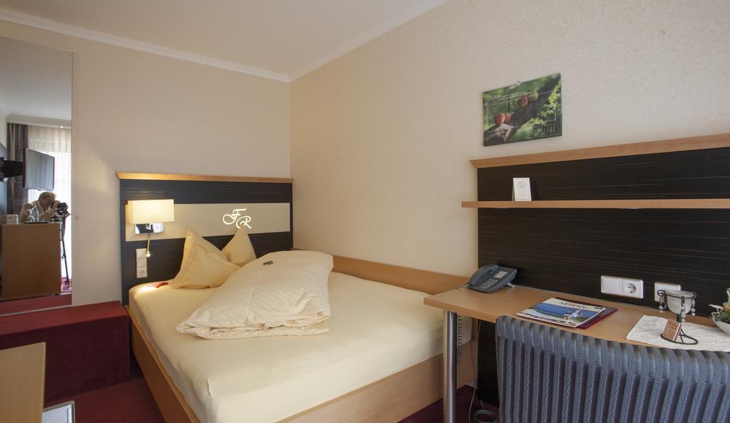Forellenhof Roessle Hotel & Restaurant Lichtenstein  Dış mekan fotoğraf